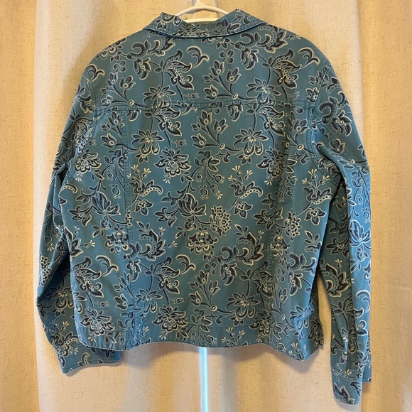 LL Bean women’s jacket - Picture 2 of 6